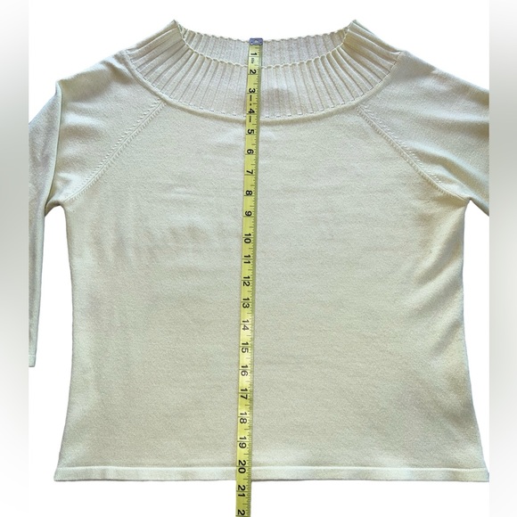 Ingredients Women’s Mock Neck Top - Picture 2 of 6
